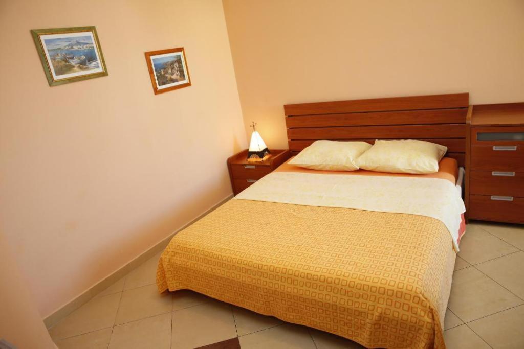 Vila Nara Hotel Vodice Ngoại thất bức ảnh