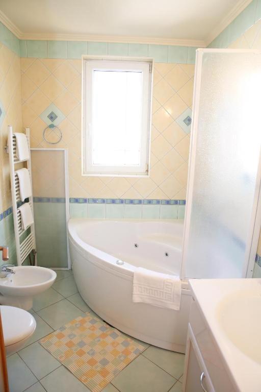 Vila Nara Hotel Vodice Ngoại thất bức ảnh