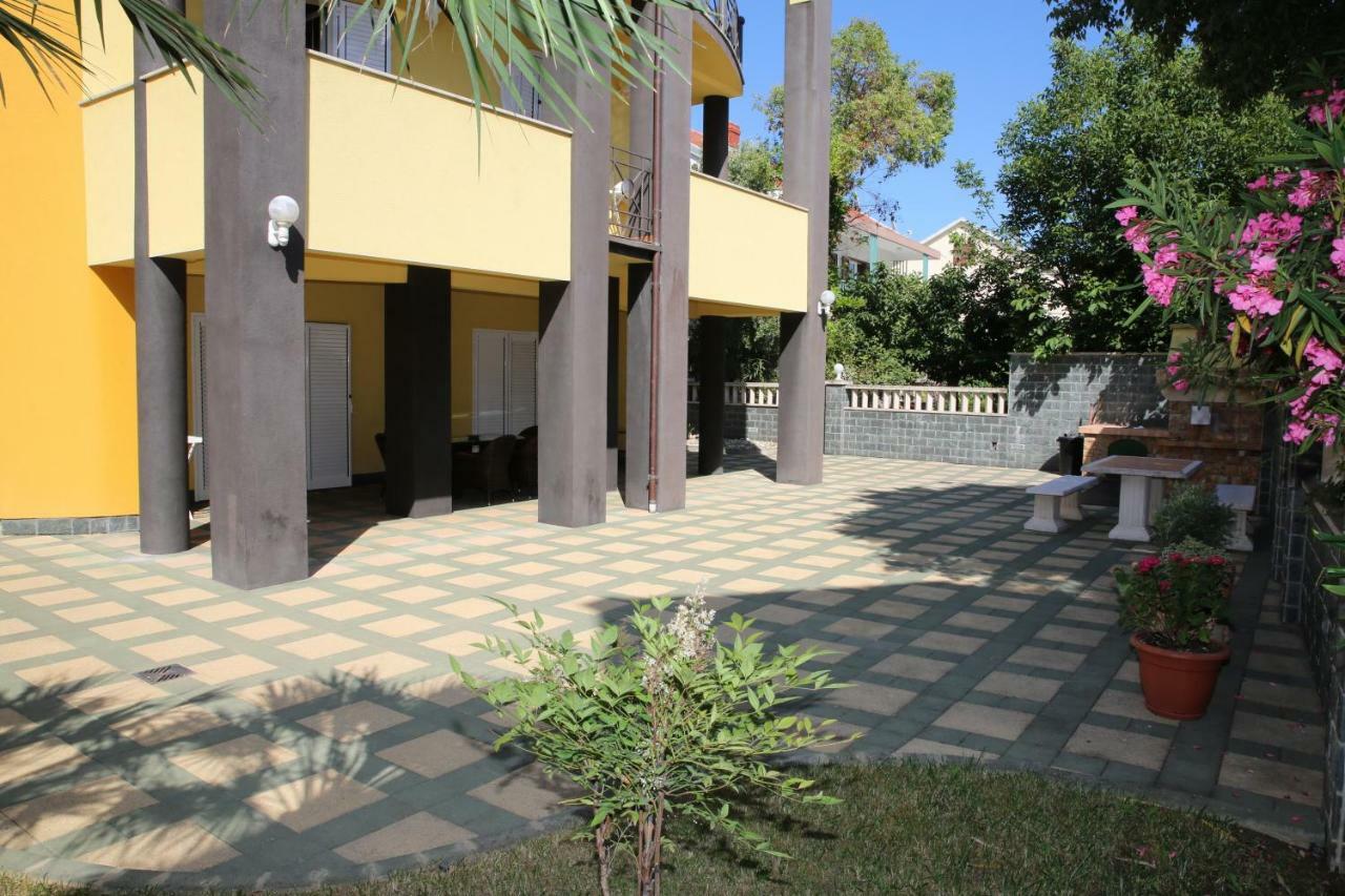 Vila Nara Hotel Vodice Ngoại thất bức ảnh