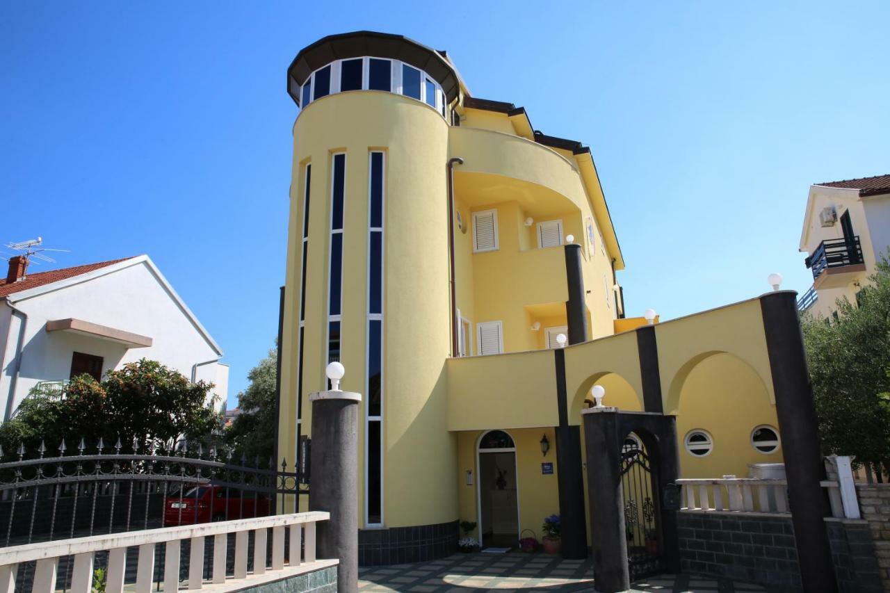 Vila Nara Hotel Vodice Ngoại thất bức ảnh