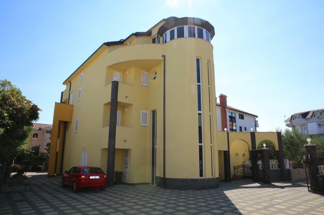 Vila Nara Hotel Vodice Ngoại thất bức ảnh